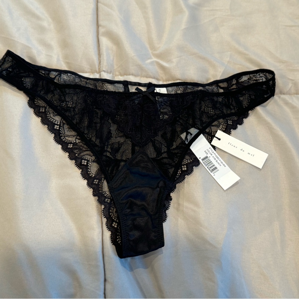 NEW lace panty
